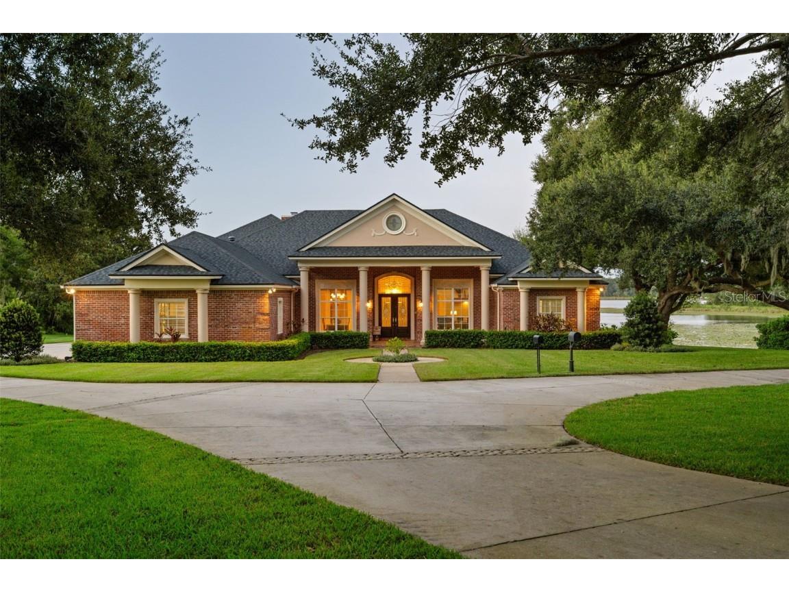 631 Old Mount Dora Road Eustis FL 32726 - West Crooked Lake O6343073 image1