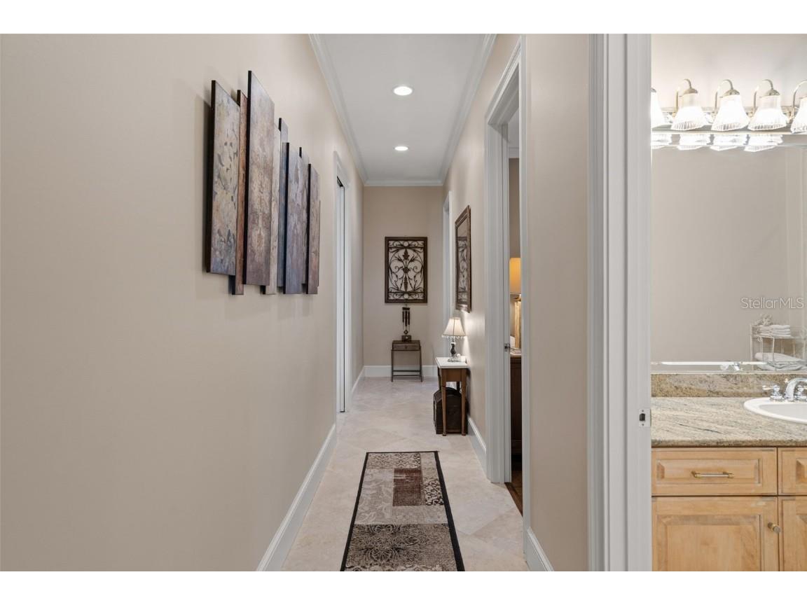 631 Old Mount Dora Road Eustis FL 32726 - West Crooked Lake O6343073 image30