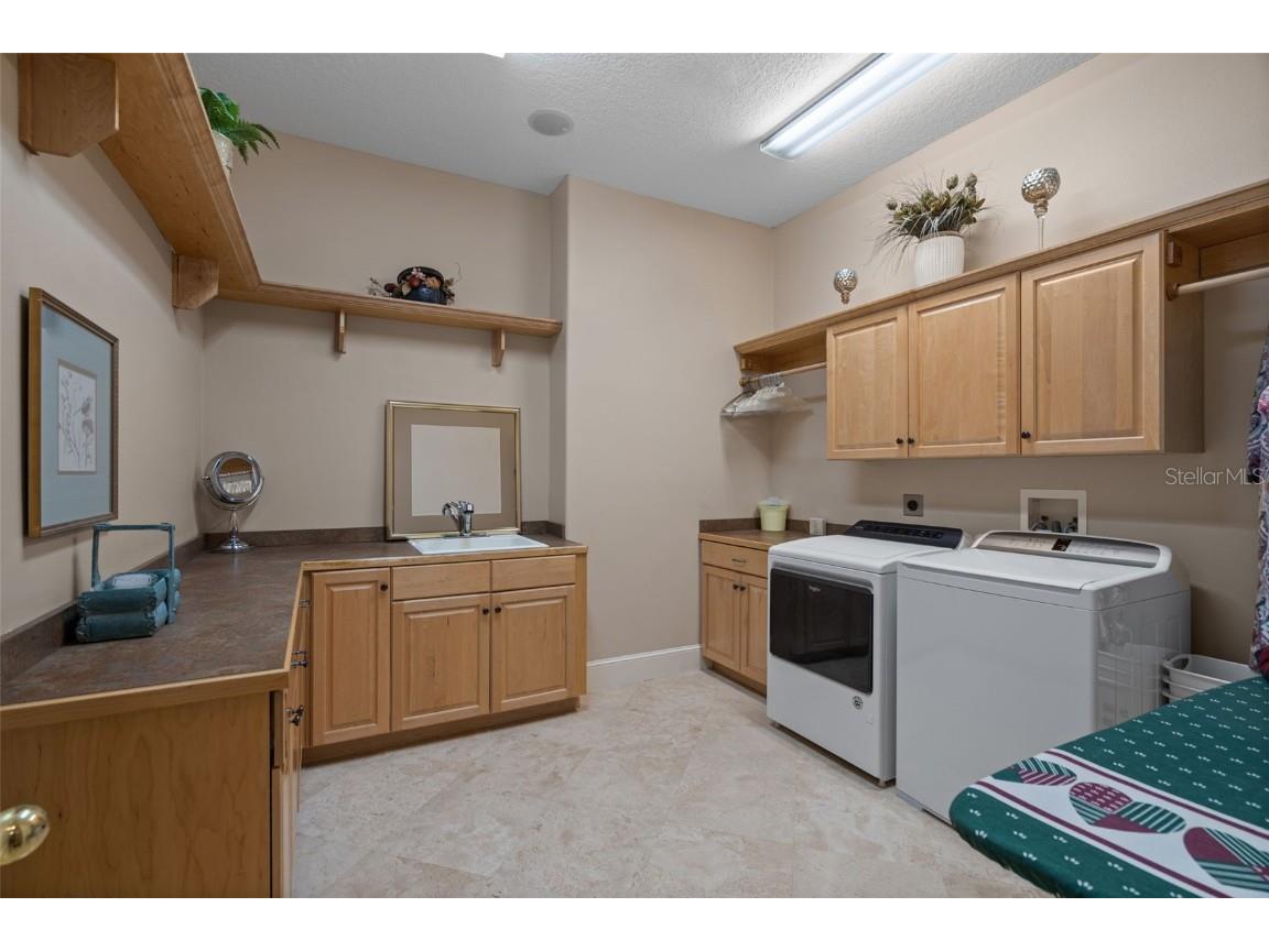 631 Old Mount Dora Road Eustis FL 32726 - West Crooked Lake O6343073 image40