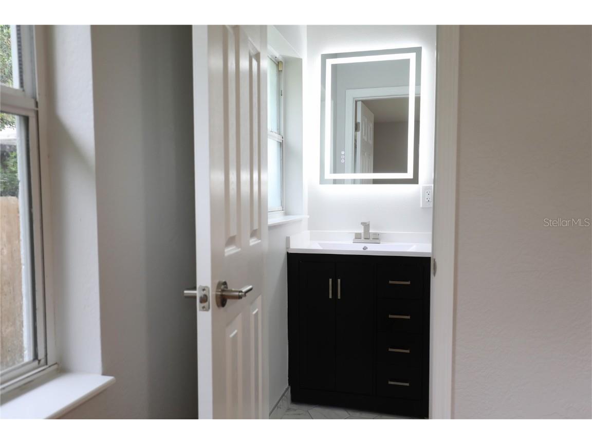 631 S Crystal Lake Drive Orlando FL 32803 O6359740 image37