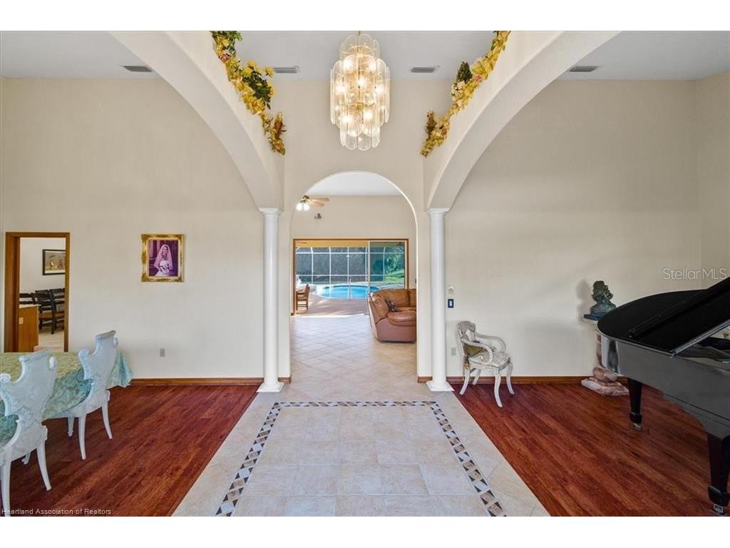 631 Sunset Pointe Drive Lake Placid FL 33852 L4957464 image2