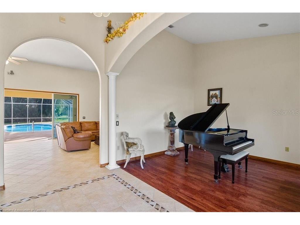 631 Sunset Pointe Drive Lake Placid FL 33852 L4957464 image3