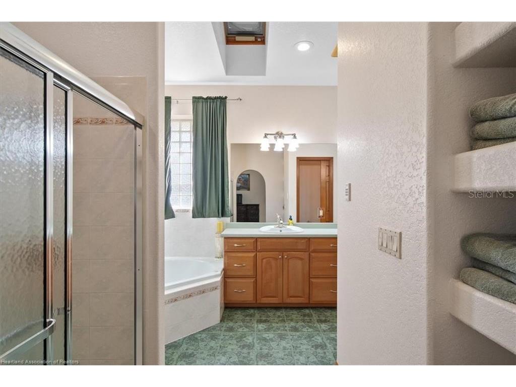 631 Sunset Pointe Drive Lake Placid FL 33852 L4957464 image30