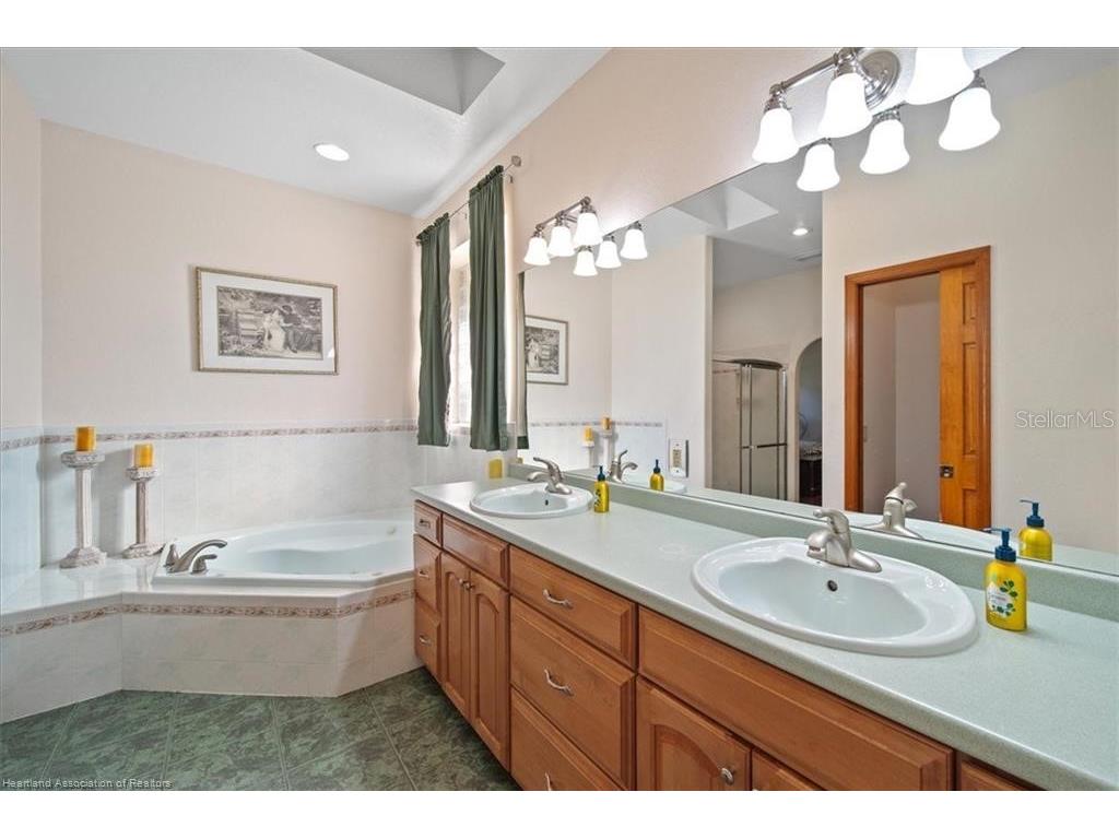 631 Sunset Pointe Drive Lake Placid FL 33852 L4957464 image33