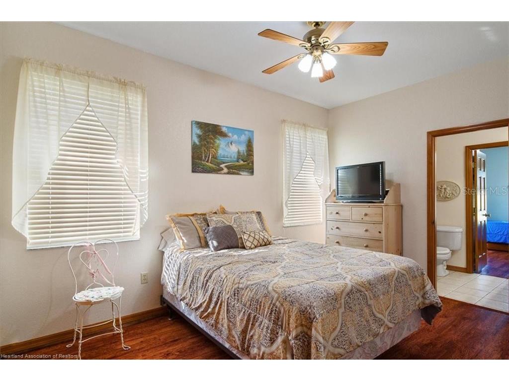 631 Sunset Pointe Drive Lake Placid FL 33852 L4957464 image40