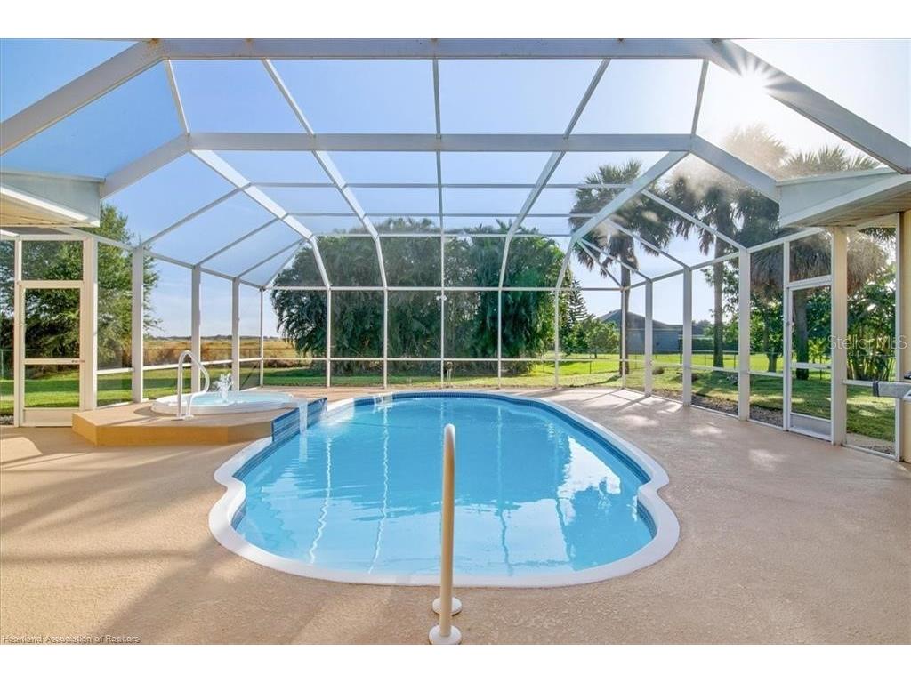 631 Sunset Pointe Drive Lake Placid FL 33852 L4957464 image8