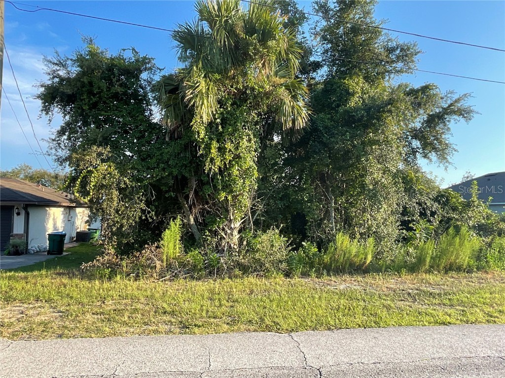 631 Vicksburg Street Deltona FL 32725 FC303356 image1