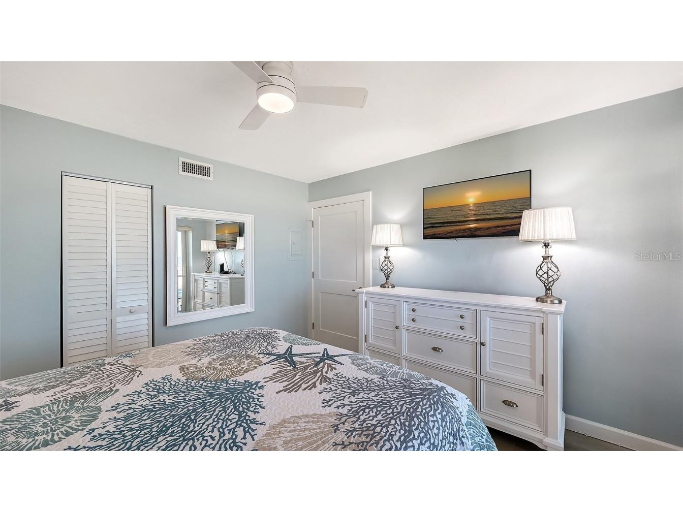 6310 Midnight Pass Road #101N Sarasota FL 34242 - GULF OF MEXICO A4672949 image12