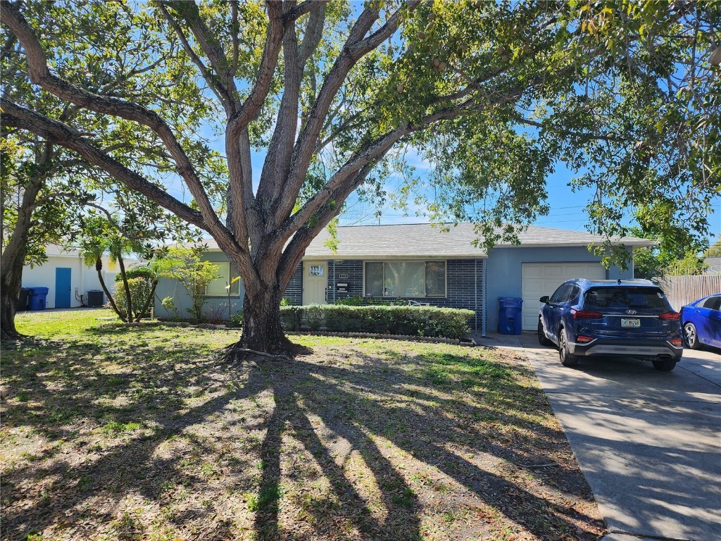 6310 Orchard Drive N Saint Petersburg FL 33702 U8233382 image1