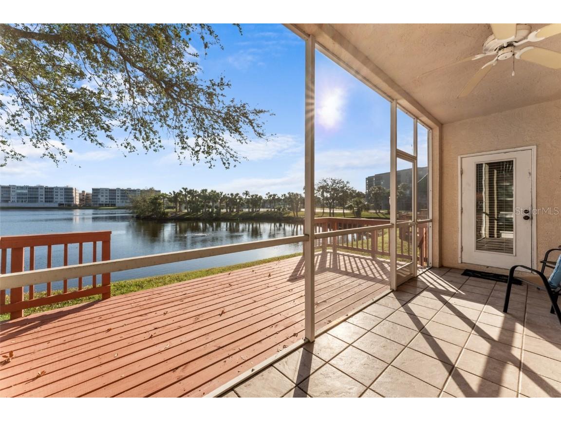 6311 99th Way N #11B Saint Petersburg FL 33708 - LONG BAYOU TB8351065 image1