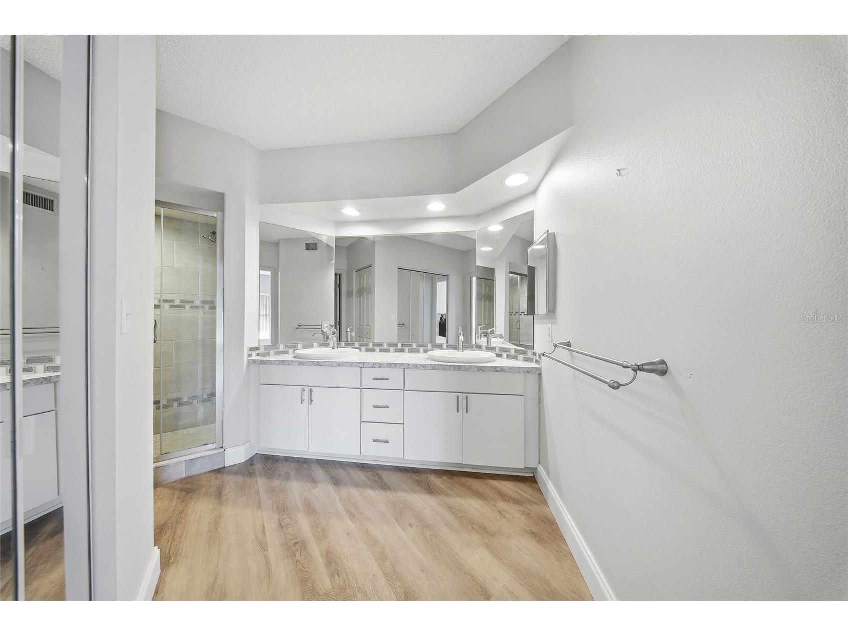 6311 99th Way N #11F Seminole FL 33708 TB8487938 image24