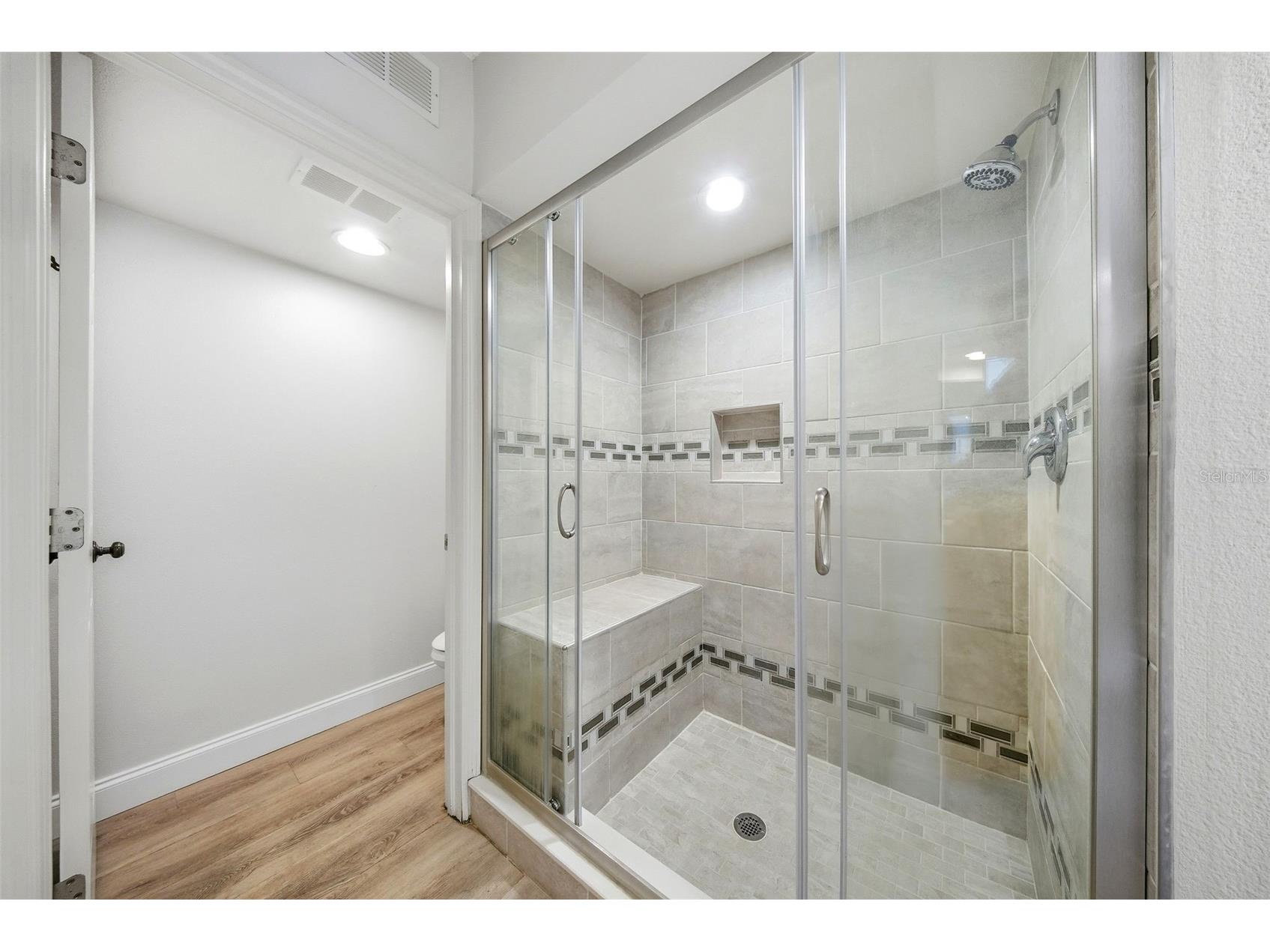 6311 99th Way N #11F Seminole FL 33708 TB8487938 image25