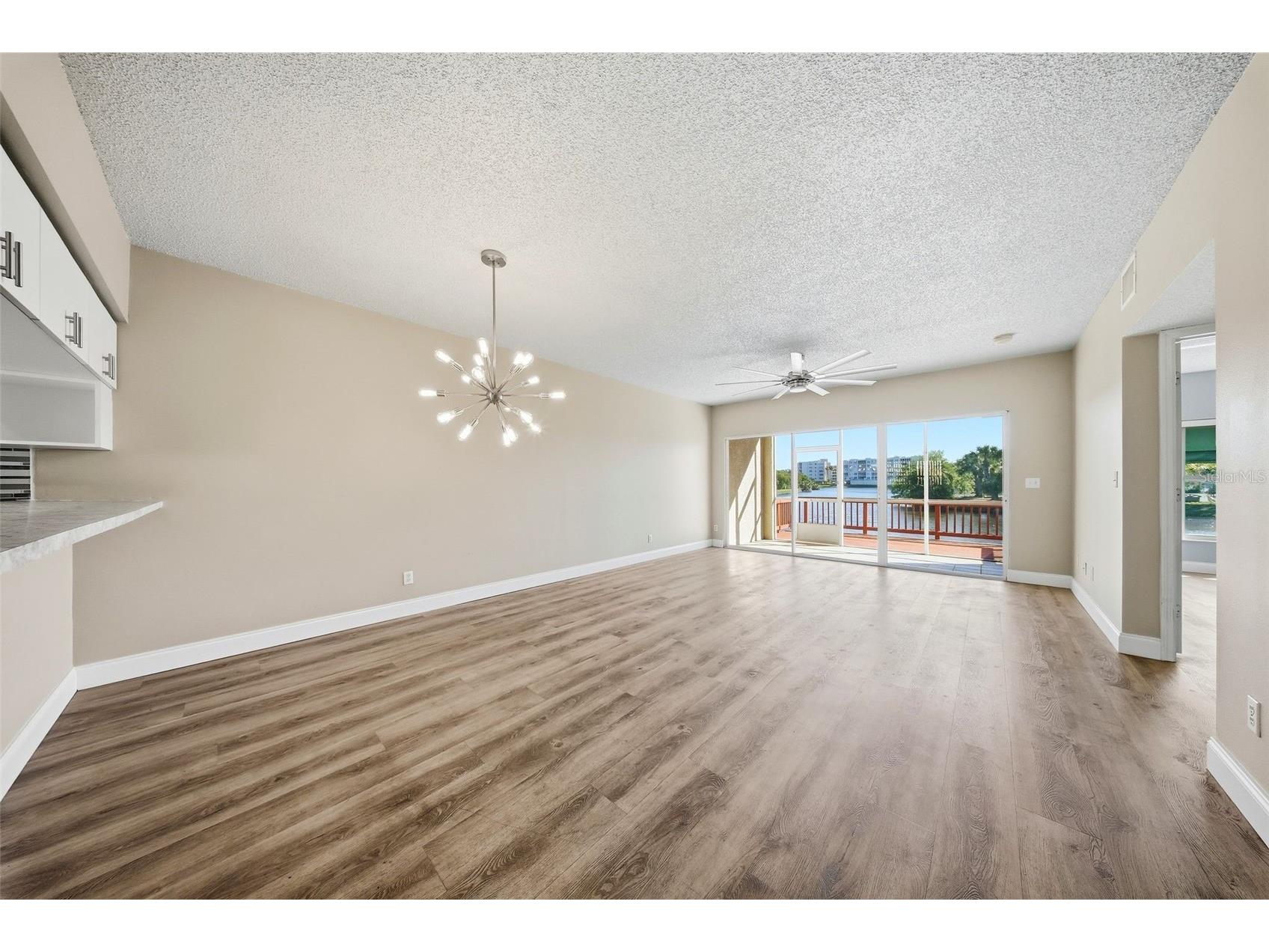 6311 99th Way N #11F Seminole FL 33708 TB8487938 image6