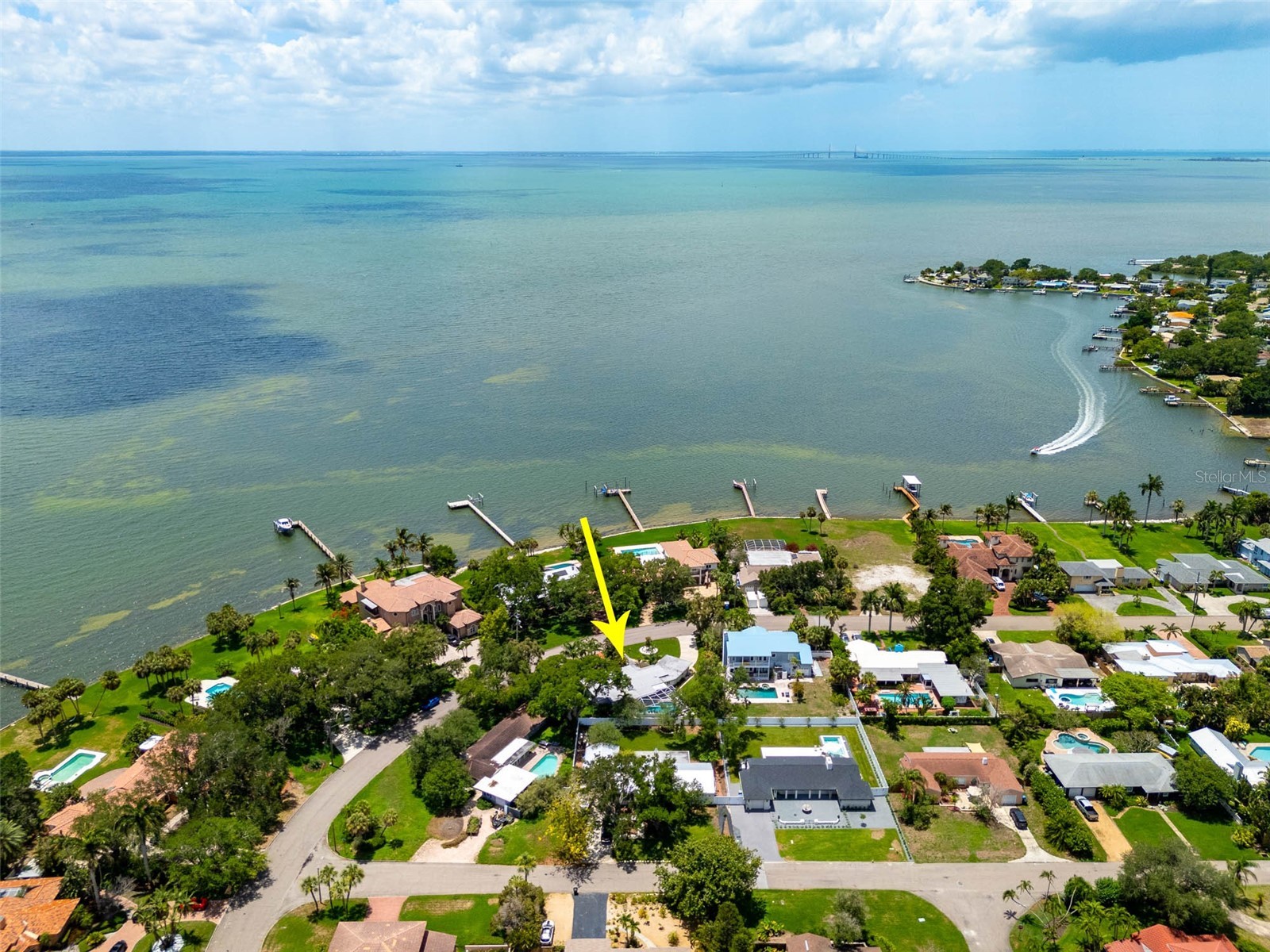 6311 Bahama Shores Drive S Saint Petersburg FL 33705 - TAMPA BAY A4695040 image2