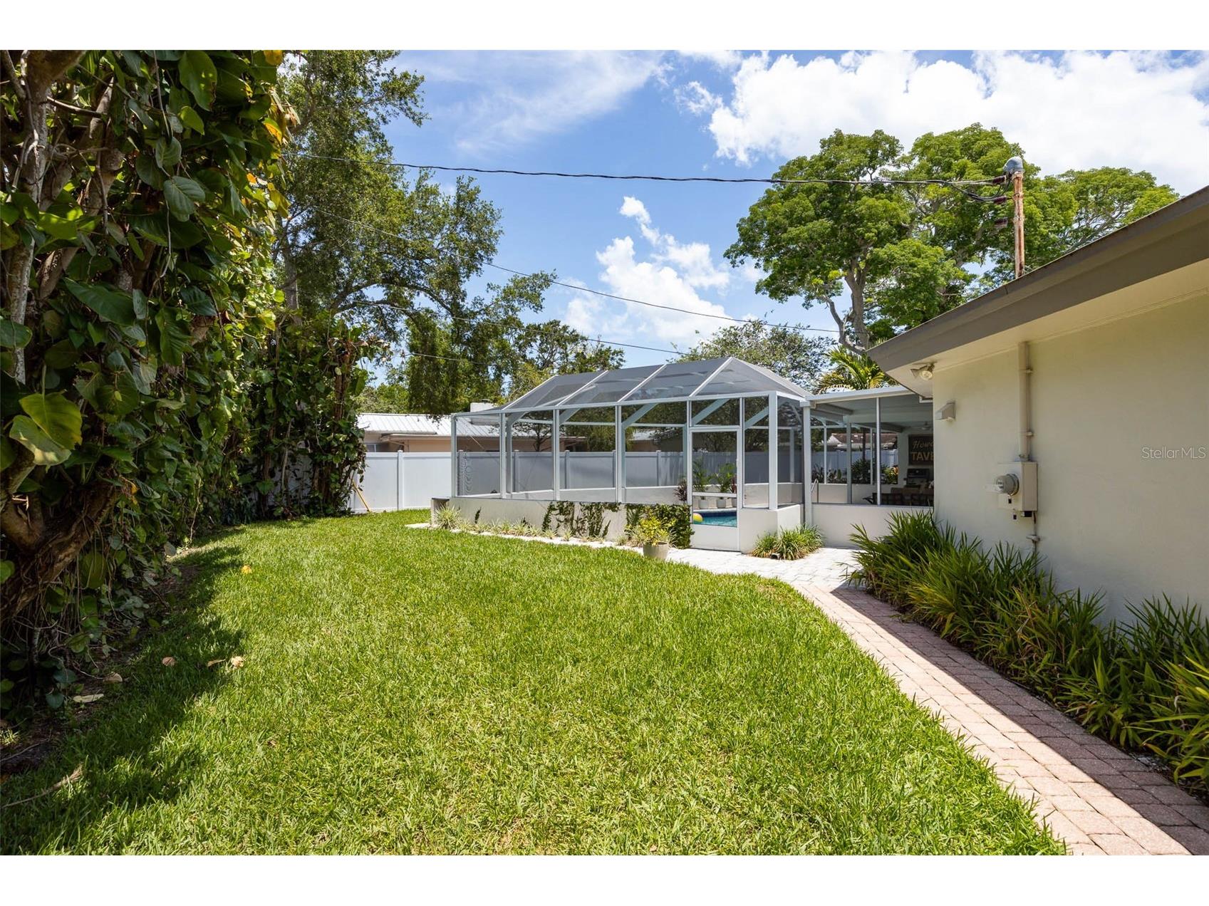6311 Bahama Shores Drive S Saint Petersburg FL 33705 - TAMPA BAY A4695040 image44