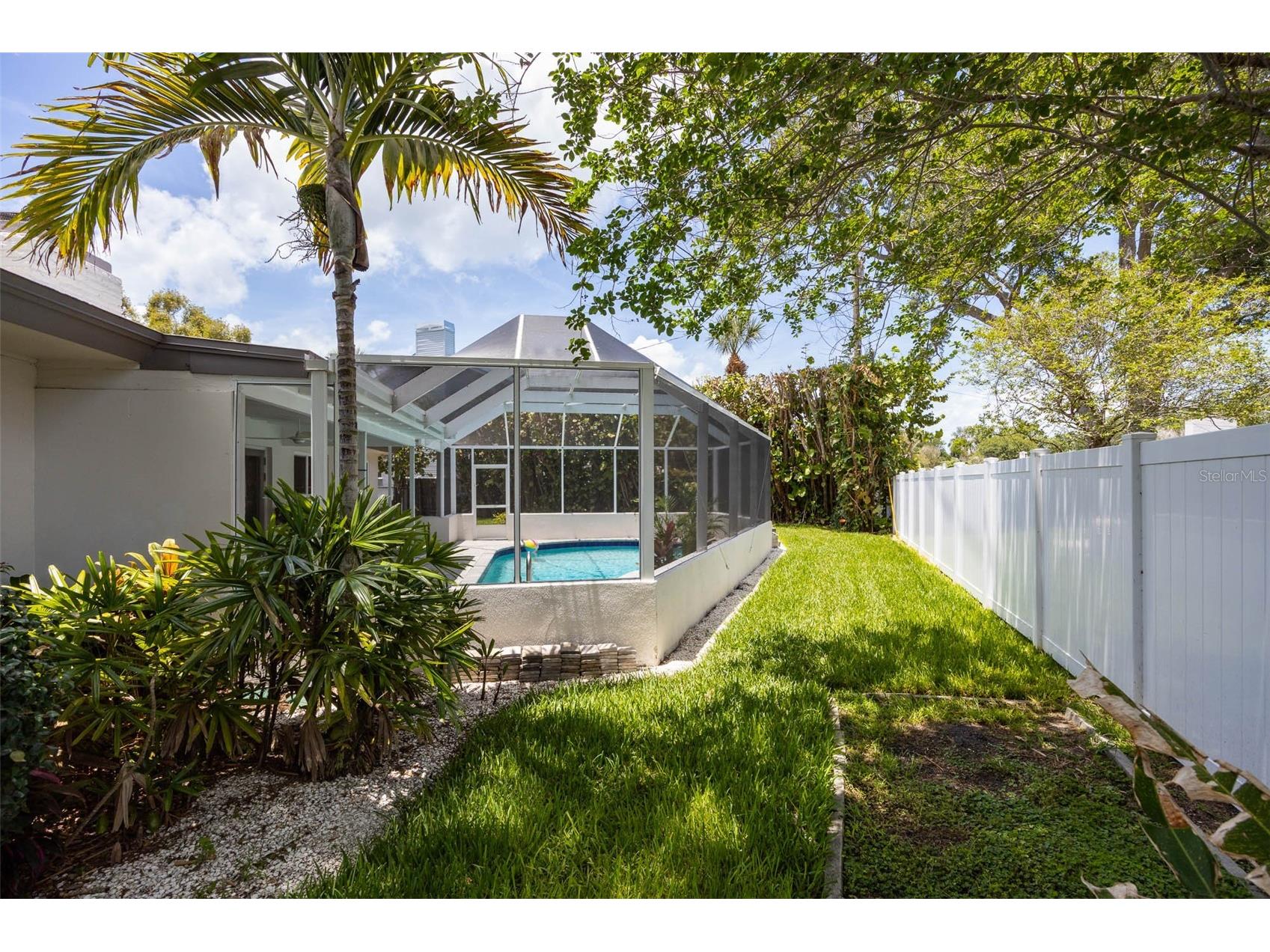 6311 Bahama Shores Drive S Saint Petersburg FL 33705 - TAMPA BAY A4695040 image51