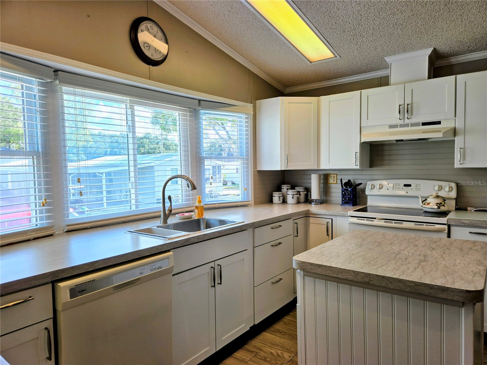 6311 Balmy Lane Zephyrhills FL 33542 TB8411579 image8