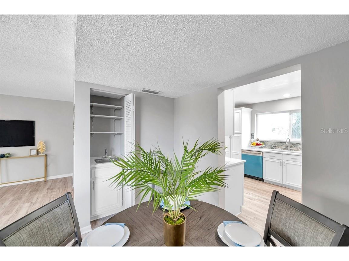 6311 Newtown Circle #11B1 Tampa FL 33615 TB8432192 image12