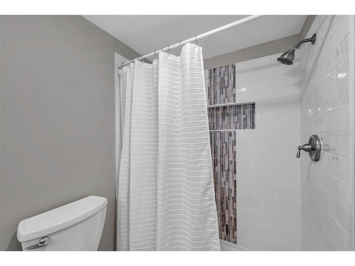 6311 Newtown Circle #11B1 Tampa FL 33615 TB8432192 image30