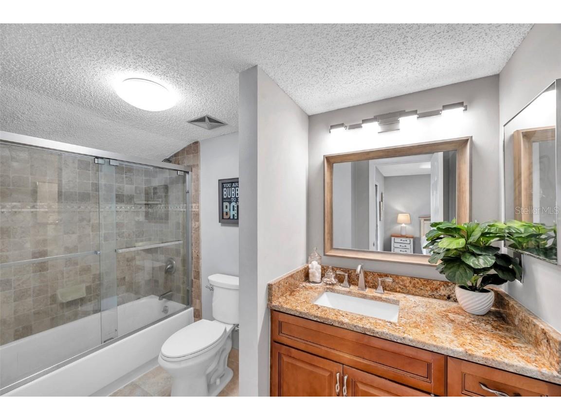 6311 Newtown Circle #11B1 Tampa FL 33615 TB8432192 image33