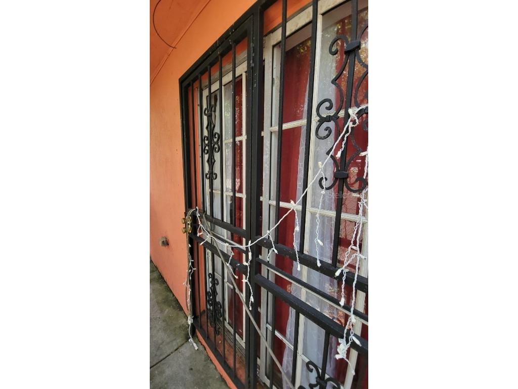 6311 NW 17 Avenue Miami FL 33147 L4932001 image21