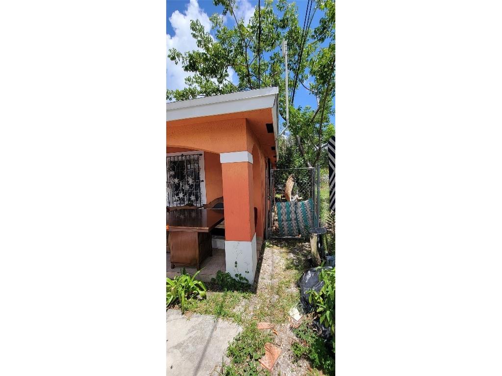 6311 NW 17 Avenue Miami FL 33147 L4932001 image5