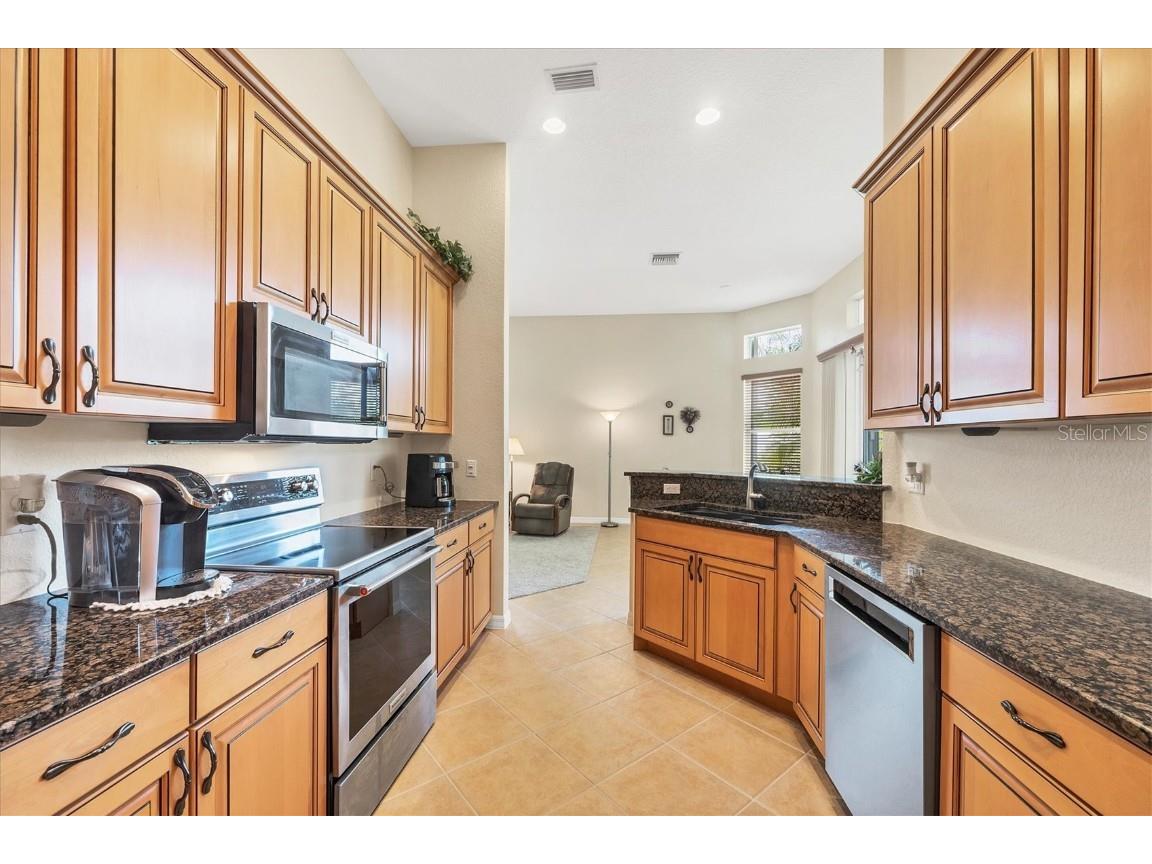 6312 41st Court E Sarasota FL 34243 A4656525 image10