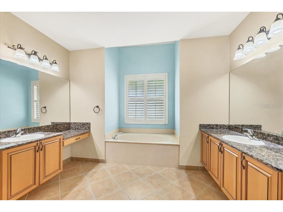 6312 41st Court E Sarasota FL 34243 A4656525 image17