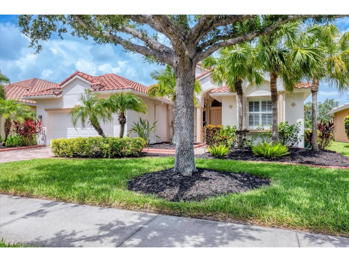 6312 41st Court E Sarasota FL 34243 A4656525 image2