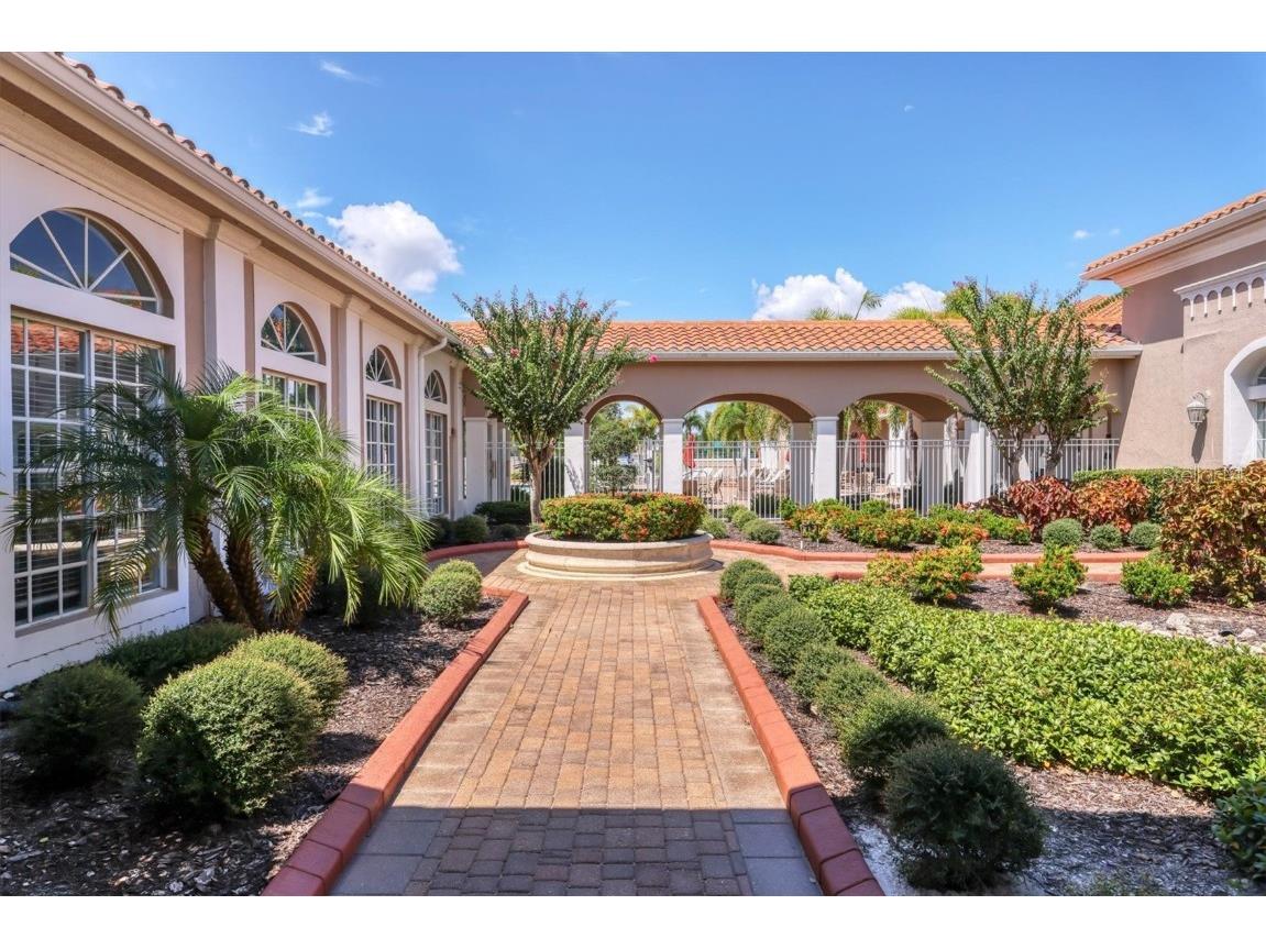 6312 41st Court E Sarasota FL 34243 A4656525 image48