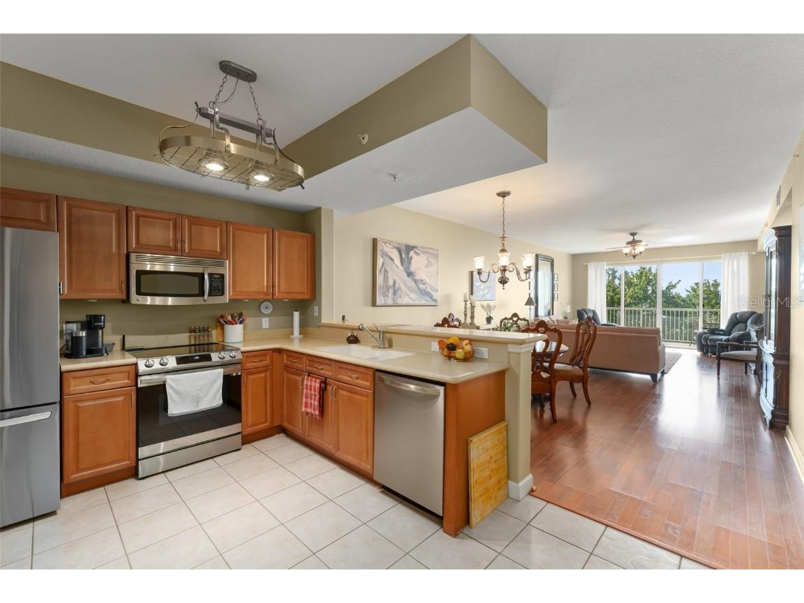 6312 Buford Street #505 Orlando FL 32835 - TURKEY LAKE O6360163 image5