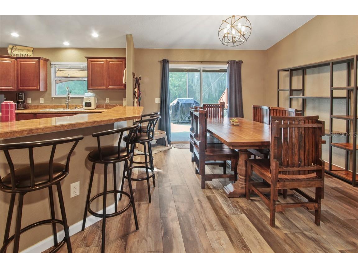 6312 Central Avenue Coleman FL 33521 G5104533 image3