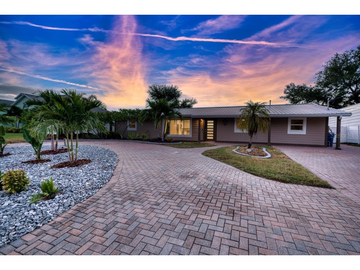 6312 Flamingo Drive Apollo Beach FL 33572 TB8436110 image1