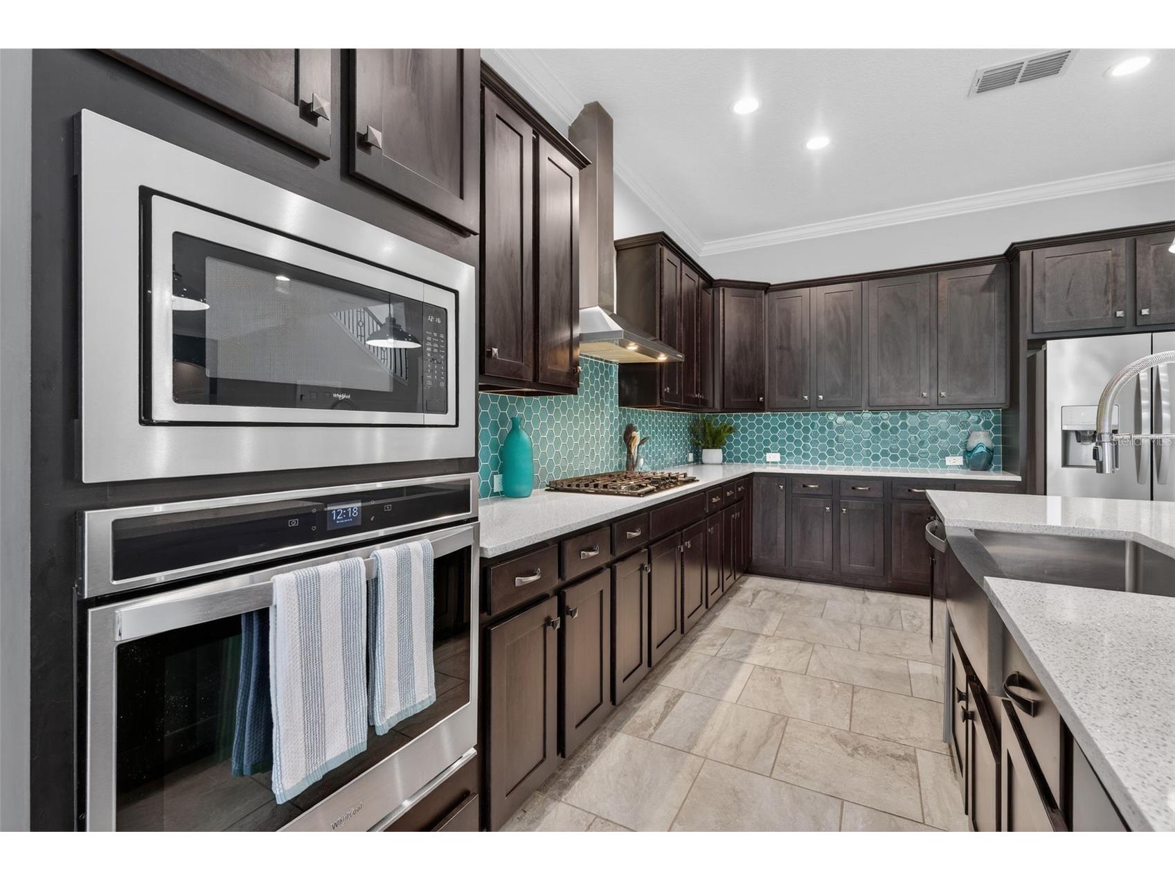 6312 Heirloom Place Apollo Beach FL 33572 TB8492636 image32