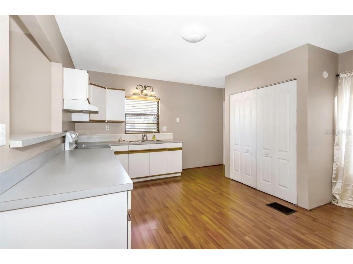 6312 Montana Avenue New Port Richey FL 34653 W7880620 image16