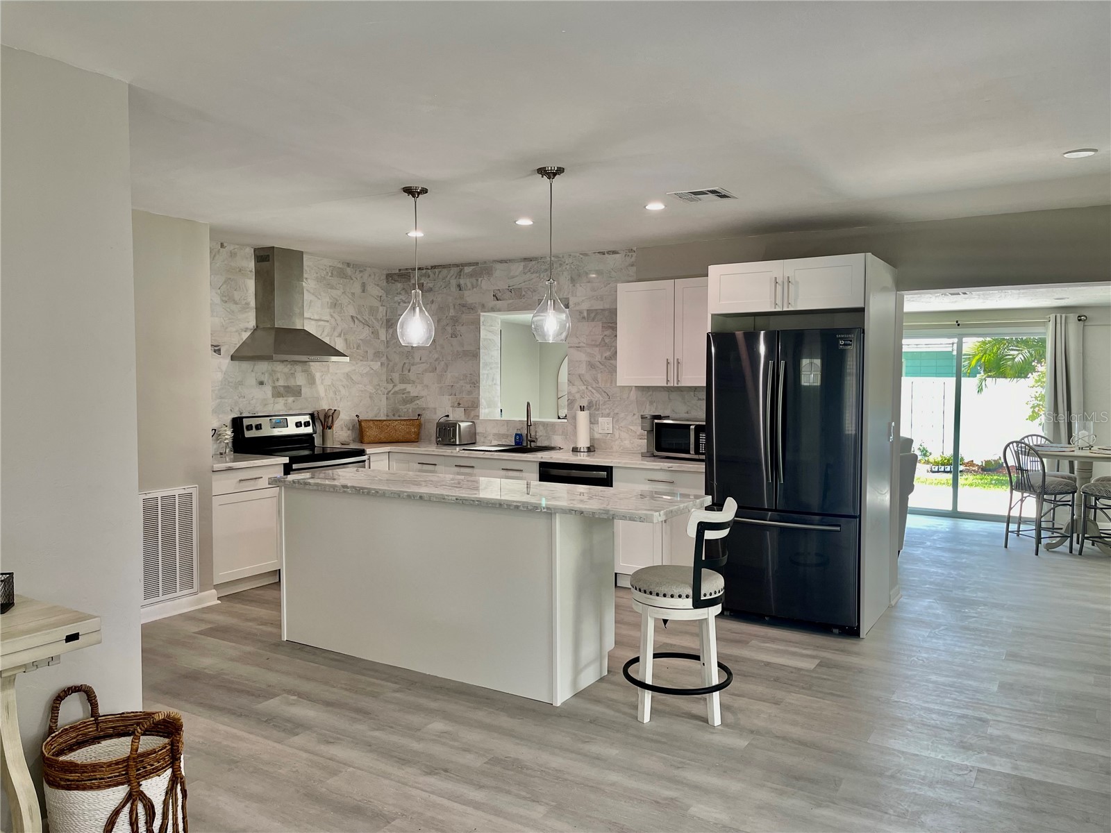 6312 S Lockwood Ridge Road Sarasota FL 34231 A4692125 image7