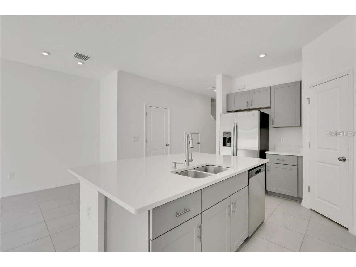 6313 Willowside Street Palmetto FL 34221 A4670237 image10