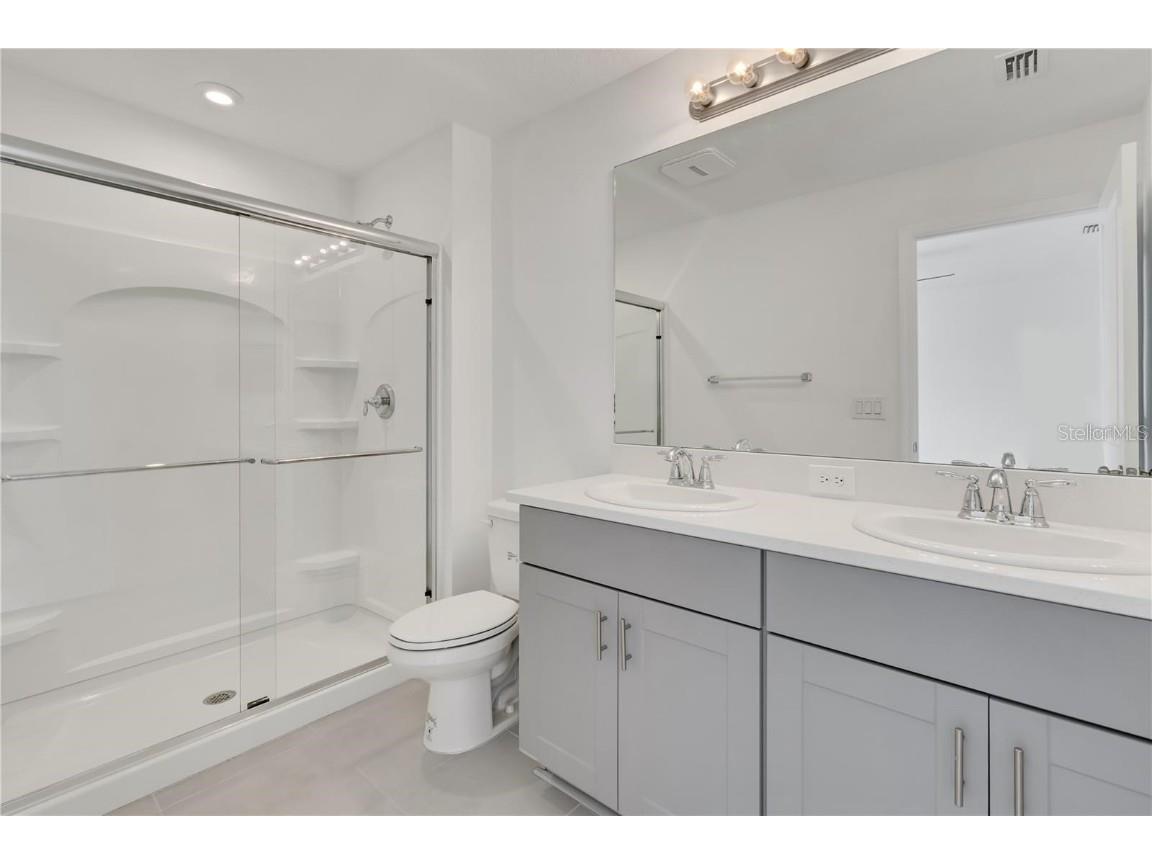 6313 Willowside Street Palmetto FL 34221 A4670237 image24