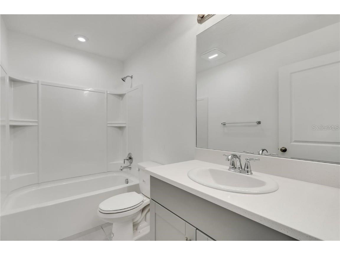 6313 Willowside Street Palmetto FL 34221 A4670237 image29