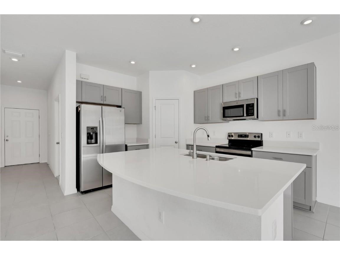 6313 Willowside Street Palmetto FL 34221 A4670237 image8