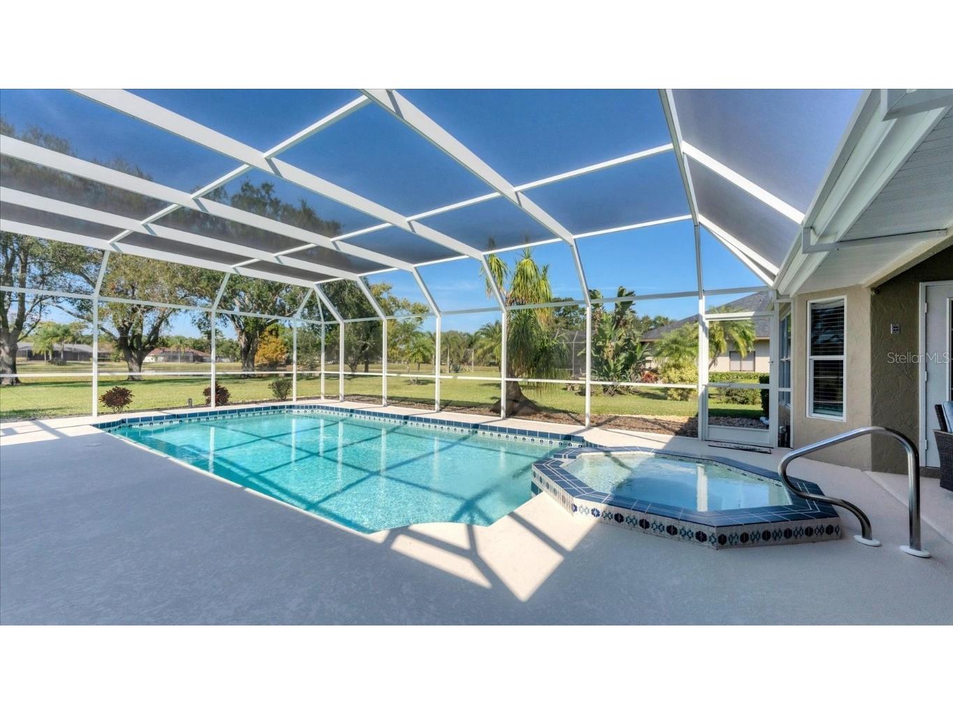 6314 Glen Abbey Lane Bradenton FL 34202 A4673444 image3