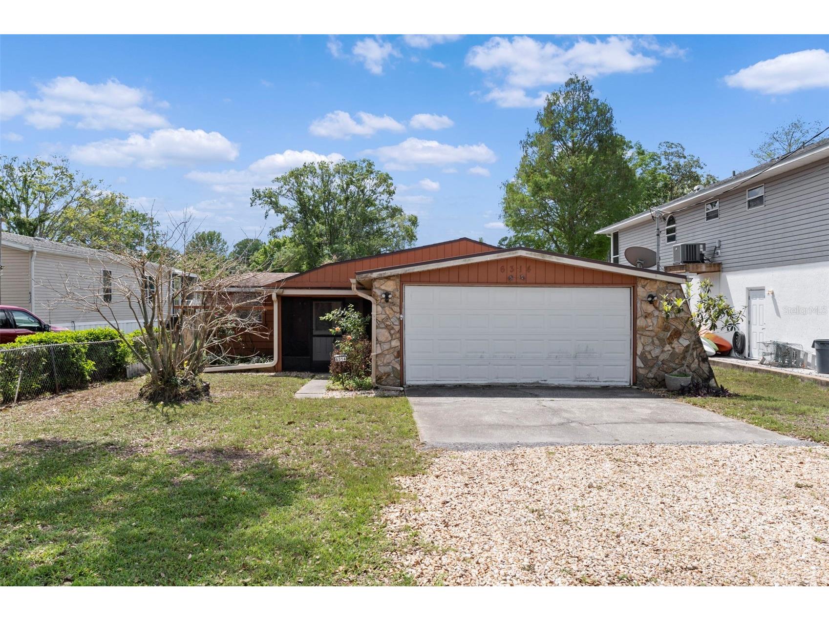 6314 Sebring Street Weeki Wachee FL 34607 - WEEKI WACHEE RIVER GULF TB8491669 image2