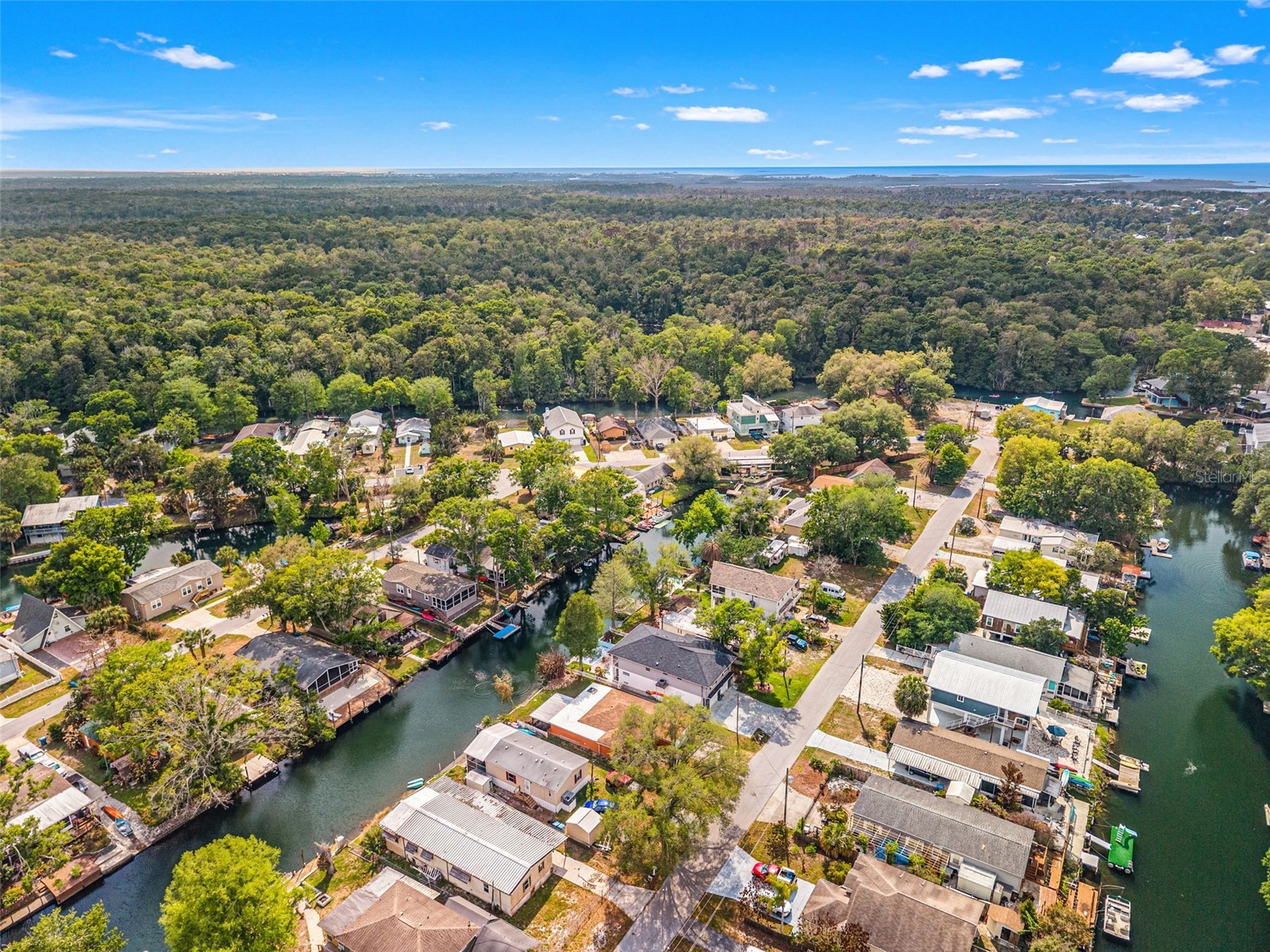 6314 Sebring Street Weeki Wachee FL 34607 - WEEKI WACHEE RIVER GULF TB8491669 image30