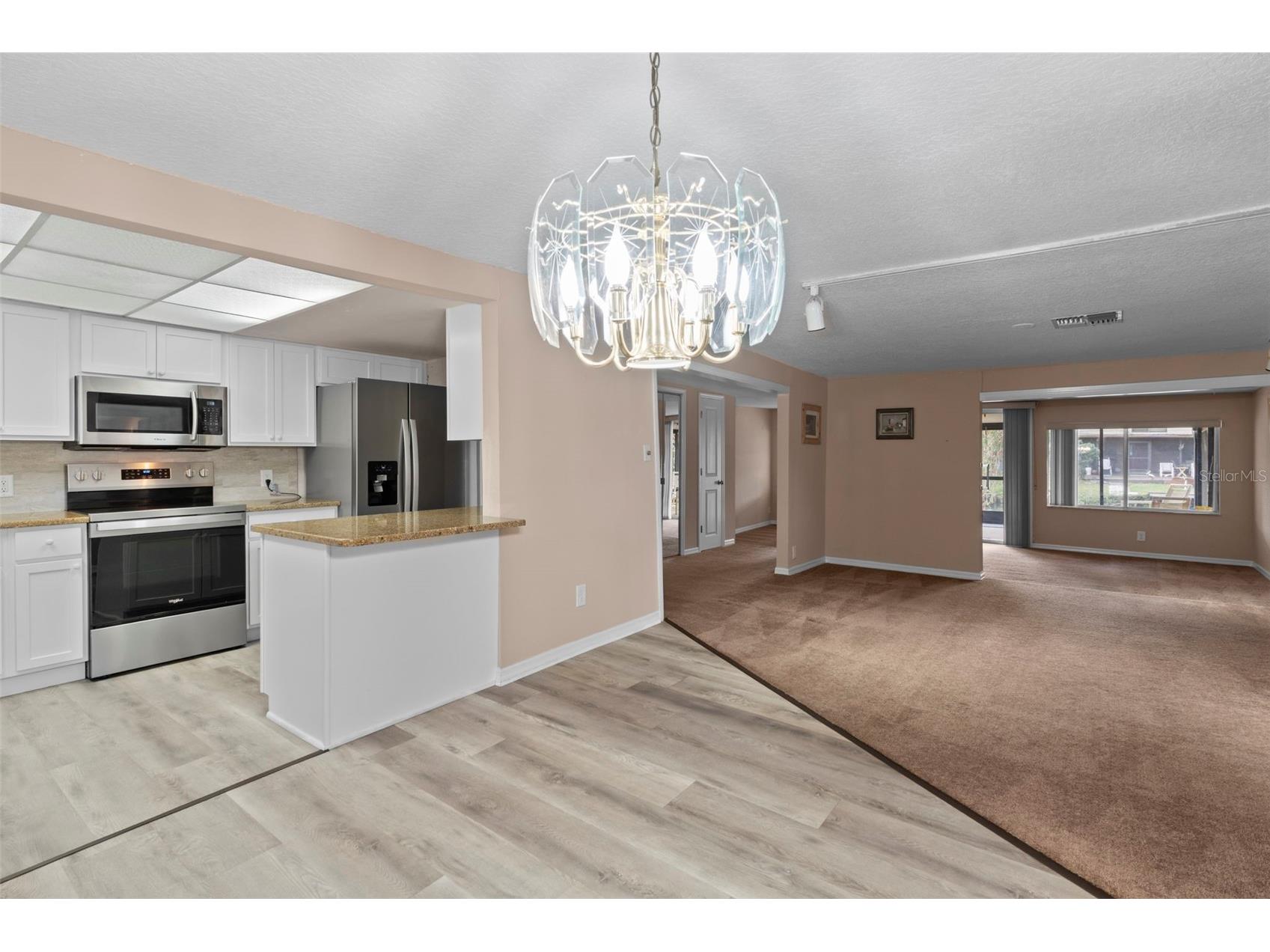 6314 Sebring Street Weeki Wachee FL 34607 - WEEKI WACHEE RIVER GULF TB8491669 image7
