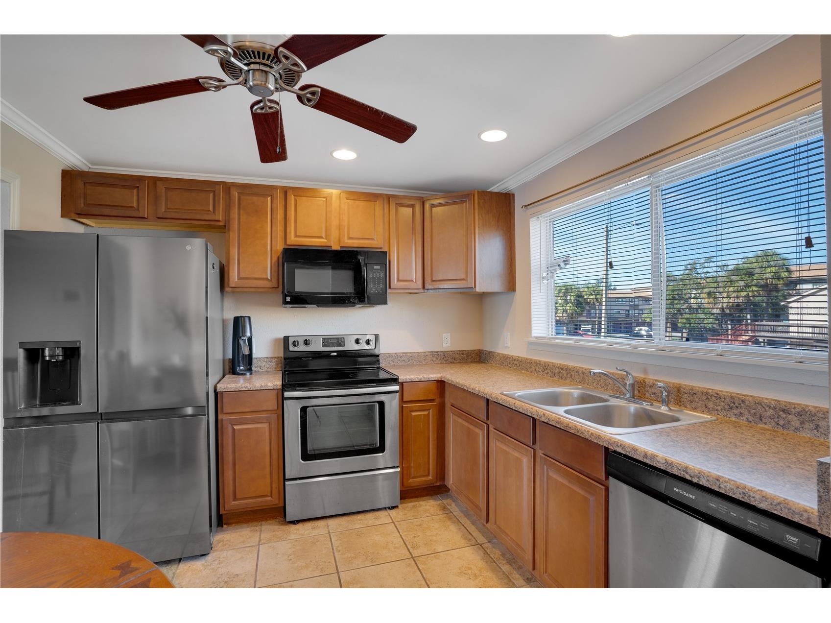 6315 Newtown Circle #15B3 Tampa FL 33615 - OLD TAMPA BAY TB8469486 image4