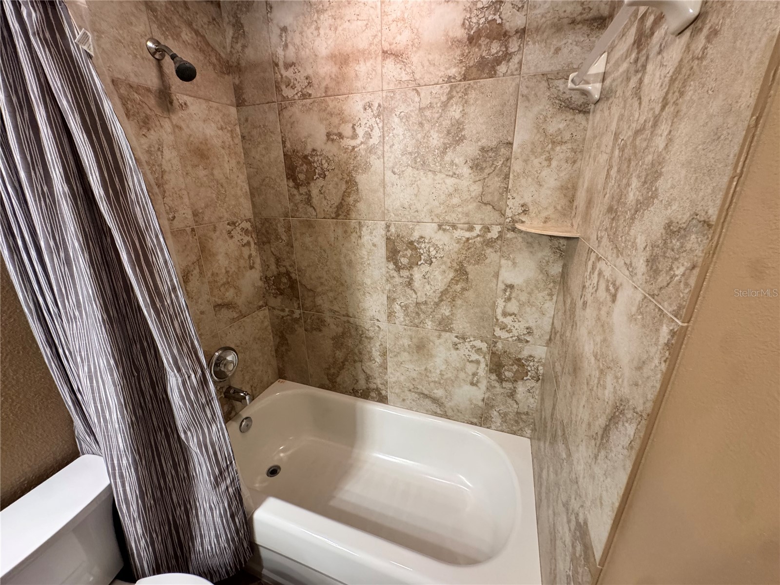 6315 Rosefinch Court #101 Lakewood Ranch FL 34202 A4684457 image15