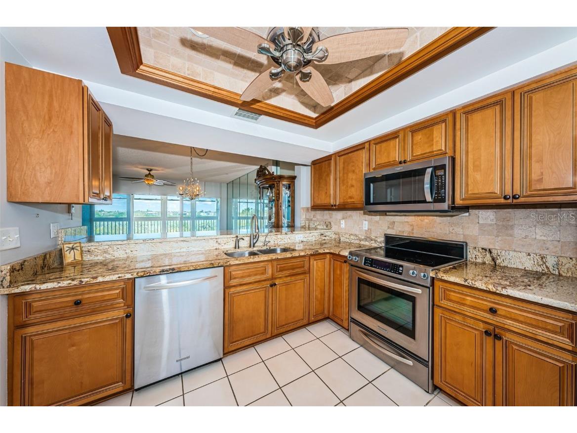 6315 Shoreline Drive #3305 Madeira Beach FL 33708 TB8444192 image19