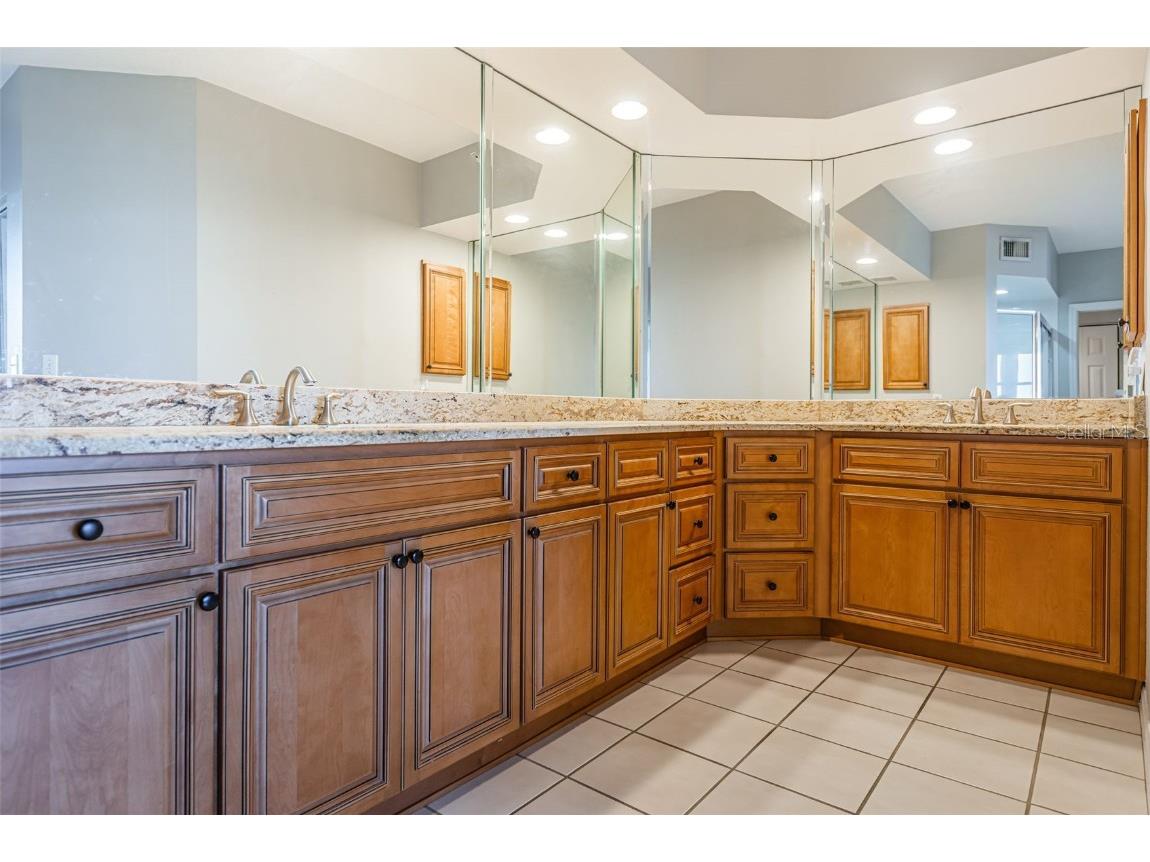 6315 Shoreline Drive #3305 Madeira Beach FL 33708 TB8444192 image30