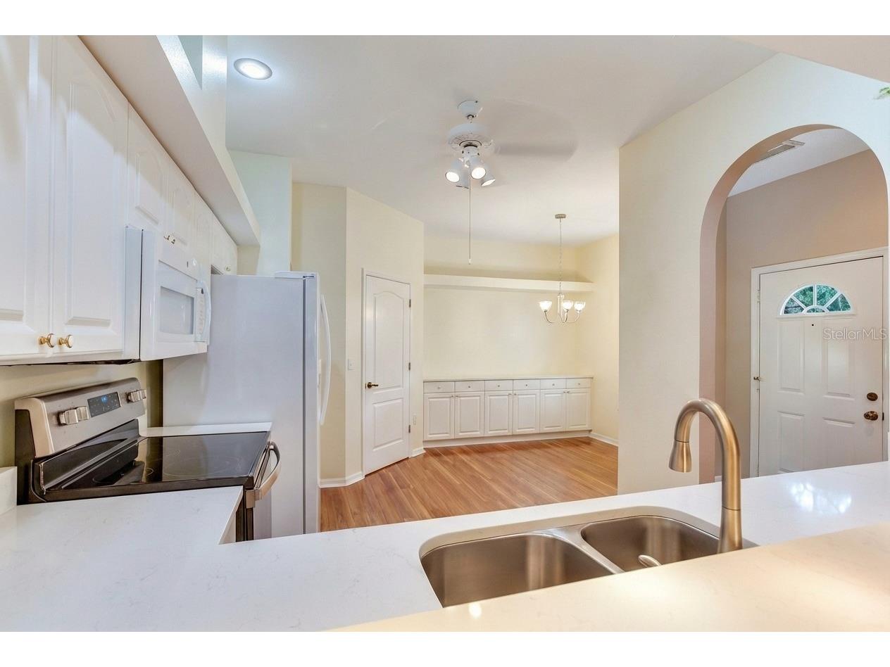 6315 Stone River Road Bradenton FL 34203 TB8463551 image21