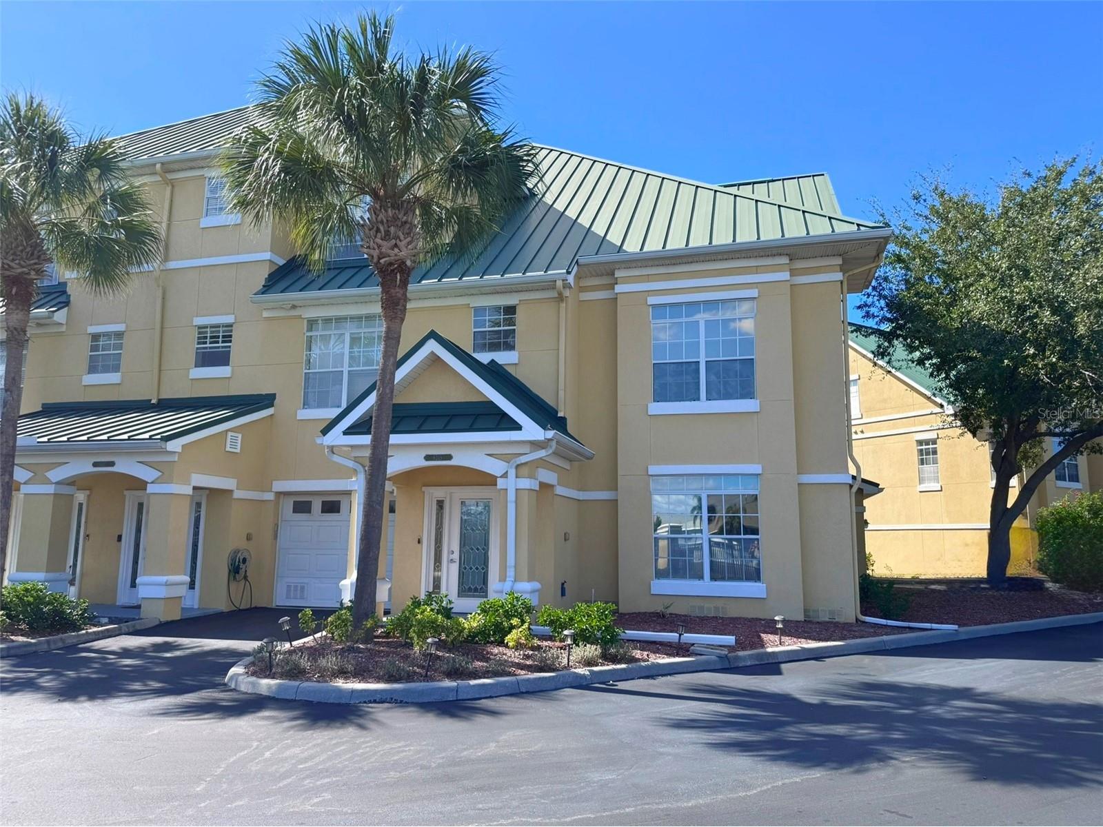 6315 Sunset Bay Circle Apollo Beach FL 33572 TB8402894 image1